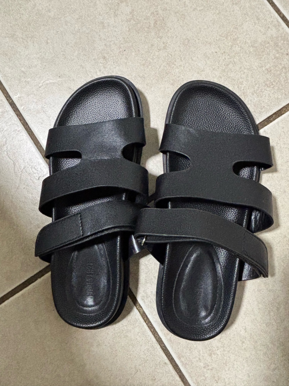 Forever 21 Black Triple-Strap Slide Sandals